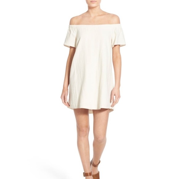 ASTR The Label Valencia Off-the-Shoulder Dress
